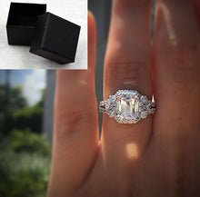 Load image into Gallery viewer, Big Princess Square Crystal Ring