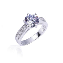 Load image into Gallery viewer, Round Six Claw Crystal Ring