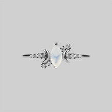 Load image into Gallery viewer, Silver/Gold Moonstone Ring
