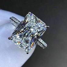 Load image into Gallery viewer, Dazzling Big Square Stone Ring
