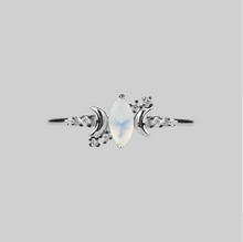 Load image into Gallery viewer, Silver/Gold Moonstone Ring