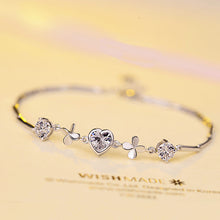 Load image into Gallery viewer, Heart-shaped Clover Silver Bracelet
