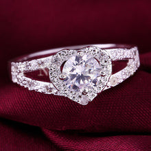 Load image into Gallery viewer, Exquisite Silver Heart Ring