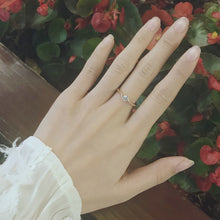 Load image into Gallery viewer, Cubic Zirconia Engagement Ring
