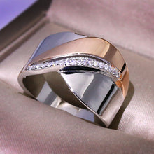 Load image into Gallery viewer, Silver Crisscross Statement Ring