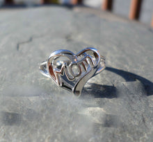 Load image into Gallery viewer, Mom Love Heart Silver Ring