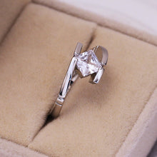 Load image into Gallery viewer, Split Channel Stone Ring
