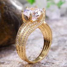 Load image into Gallery viewer, Gorgeous Six Claw Cubic Zirconia Ring