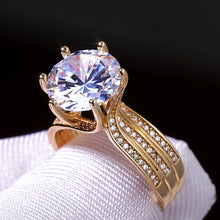 Load image into Gallery viewer, Gorgeous Six Claw Cubic Zirconia Ring