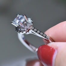 Load image into Gallery viewer, High Quality 925 Silver CZ Ring