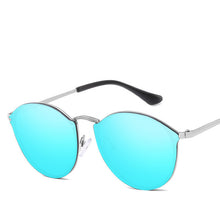 Load image into Gallery viewer, Luxury Round Sunglasses