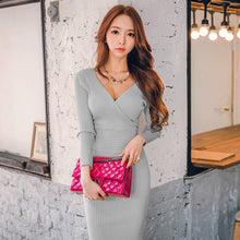 Load image into Gallery viewer, V-Neck Slim Body-con Dress