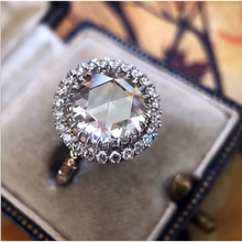 Load image into Gallery viewer, Glamorous Round Cut Silver Ring