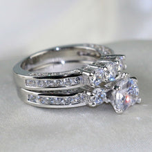 Load image into Gallery viewer, Heart Shape Three-Stone CZ Ring Set